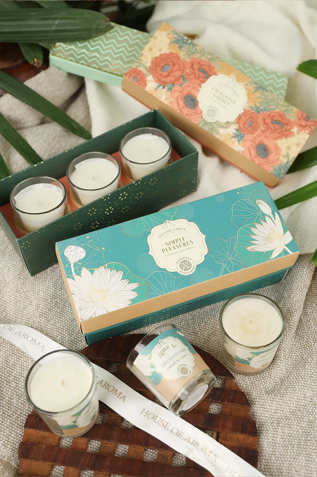 scented candles fragrances combo pack, scented candles fragrances, scented candles gift set, online scented candles, best fragrances for candles, combo pack, scented candles for Christmas, luxury scented candles, best scented candles online, combo offer, soy candle fragrances, house of aroma