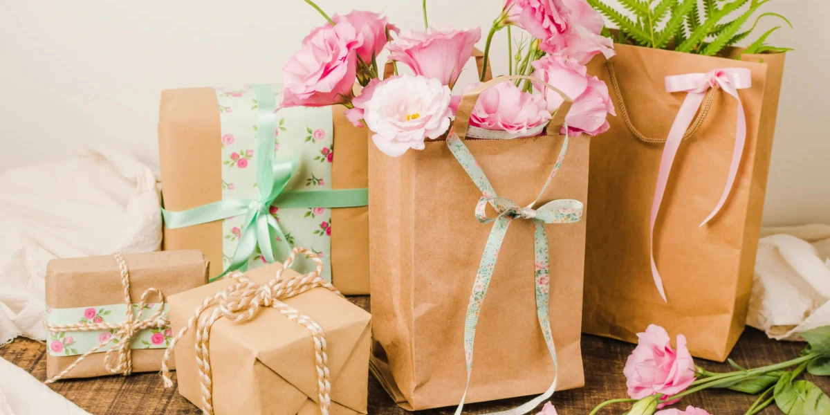 bride wedding gift, unique gifts for the bride, marriage unique wedding gifts, gift ideas for bride on wedding day, unforgettable wedding gifts, bride wedding gift ideas, bride wedding gift to groom, scented candles for gifts, classic wedding gifts, romantic candles for wedding, symbolic wedding gifts, wedding gifts, when to give bride wedding gift, for wedding gifts, wedding gifts for female friend, useful wedding gifts, custom wedding gifts, wedding gifts hamper, wedding gifts ideas for sister