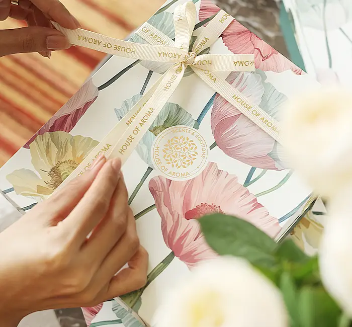 self care gift hampers , self care gift sets for women, self care hamper for her, self care gift box gifts, aroma gift hampers, aroma gifting, house of aroma, floral scent gift set