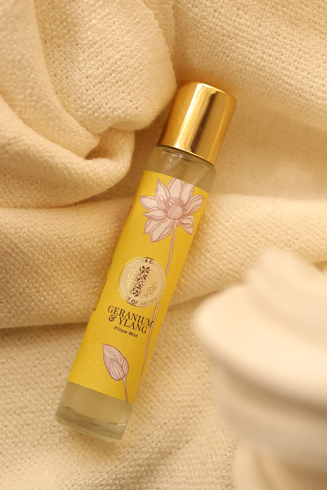 Natural Geranium And Ylang Pillow Mist Sleep Spray, Fast Sleeping Spray, Deep Sleep Pillow Spray, Natural Pillow Spray For Sleep, Pillow Mist Spray Online, House Of Aroma