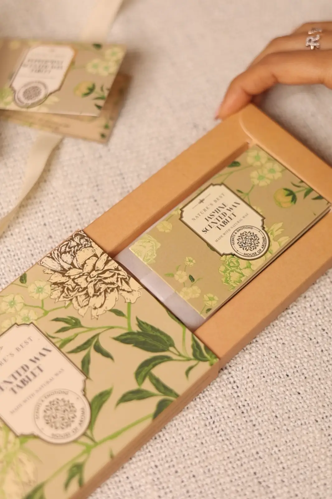 Lavender Wax Tablet, Made From Natural Wax, Wax Tablets For Wardrobe, Closet Freshener Sachet, Synthetic Fragrance, Scented Wax Tablets, Wardrobe Freshener Bars, House Of Aroma