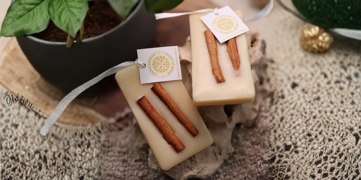 How To Keep Your Wardrobe Smelling Fresh, Fragrance For Wardrobe, Wardrobe Freshener Bars, Wax Tablets For Wardrobe, Closet Aroma Products, House Of Aroma