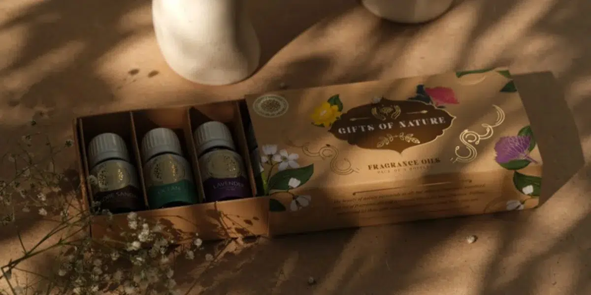Essential oils vs fragrance oils for diffusers: House of Aroma Gifts of Nature fragrance oils gift box, open with bottles